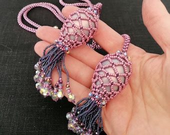 Beading Pattern "Pineapple", Tutorial for netting papermache beads for a lariat (long necklace)