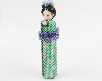 Beading Kit for "Emiko", Pattern in the book: "Siâns Needle Cases", all needed beads, polymer head and needle case