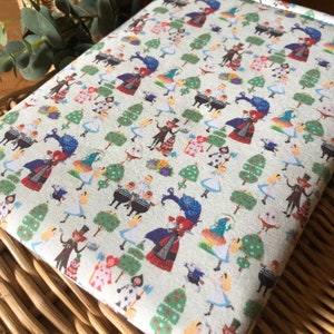 Alice in Wonderland Book Sleeve, Book Cozy, Bookworm Gift