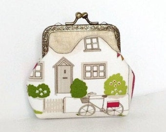 Sac à main à cadre métallique / English Cottage Print / Kiss lock Purse / Cadeau pour elle