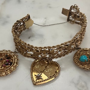 Vintage 14K late 1960&#39;s Charm Bracelet With Charms 72.19 G