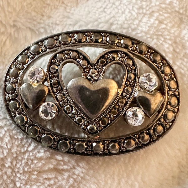 Signed “PD" & crown  Pin Brooch Love silver tone rare Rhinestone Premier Design
