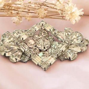 Vintage Weiss Rhinestone Brooch, Silver Tone Costume Jewelry