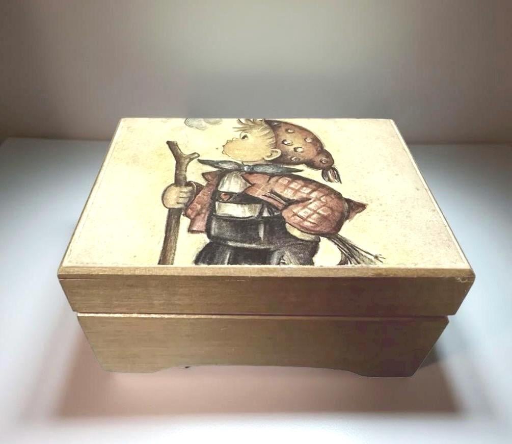 Vintage Hummel Music Box - Etsy