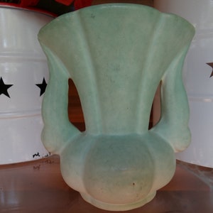 Vintage Niloak vase - Unusual green color