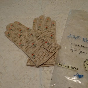 Vintage Victorian leather and crocheted gloves - very small size
