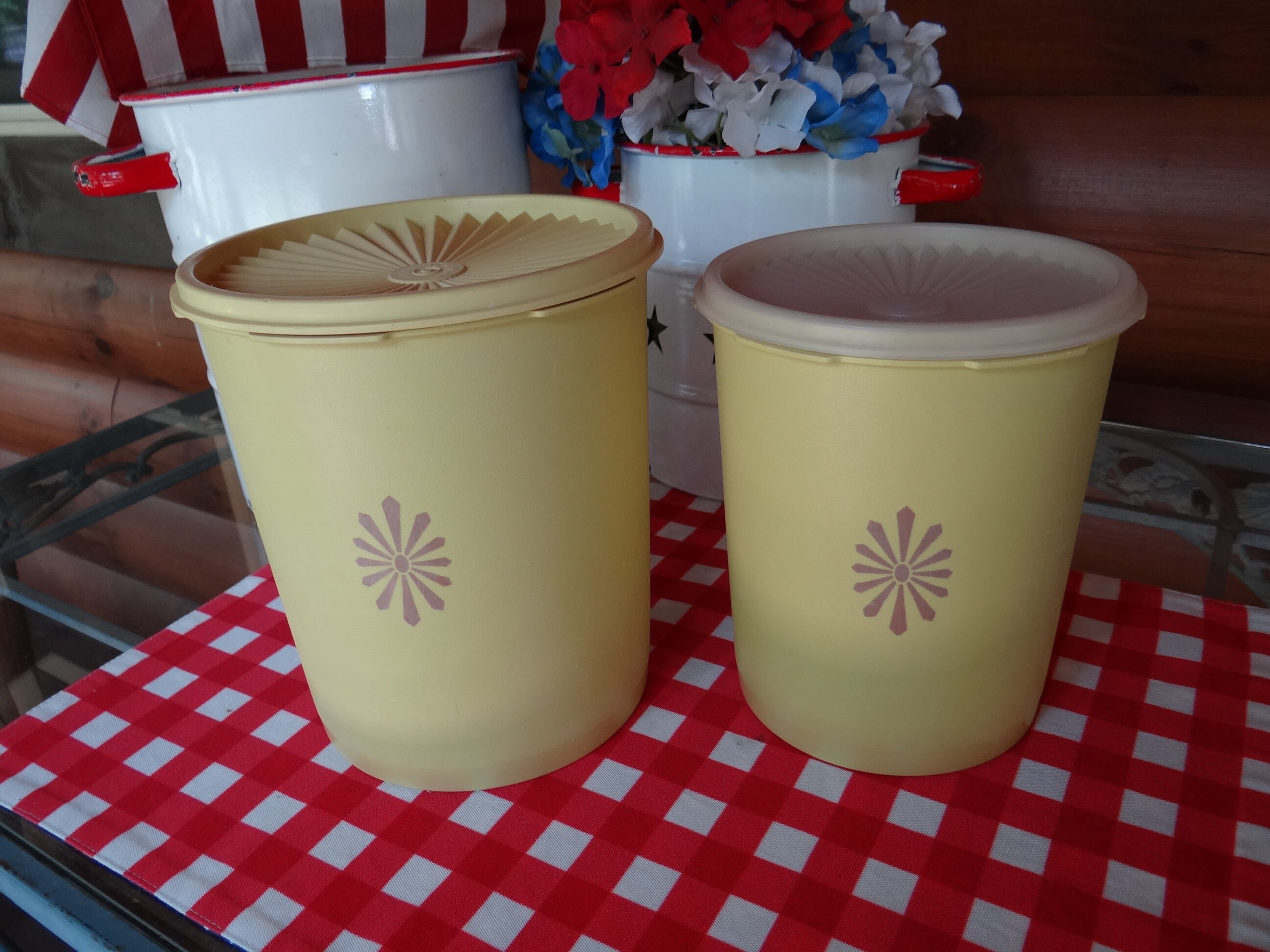 Pair of Vintage cream Tupperware canisters with lids storage Etsy
