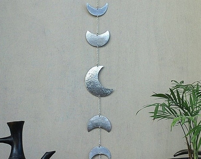 Décoration murale lune argentée phases de lune suspendue - art mural lune - mobile croissant de lune - lunaire - enfant lune - décor bohème acier inoxydable