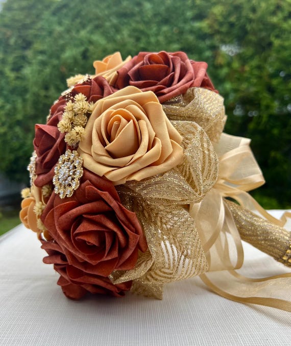 Bijou alliage doré broche intemporelle fleur arôme brooch