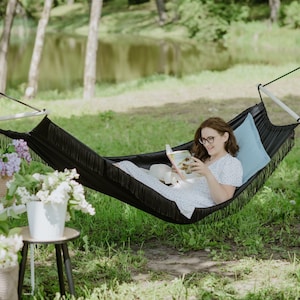 Portable garden hammock Large Fringed Boho hamaca for beach camping Outdoor hammock with tassels