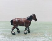Britains Lilliput World Miniature Shire Horse, Miniature Lead Farm Animal, 1 quot 00 Scale Railway