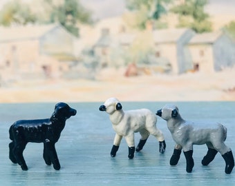 Putz schaap lam | Etsy Zwart en wit schaap lam primitieve Decor boerderij Decor | Etsy