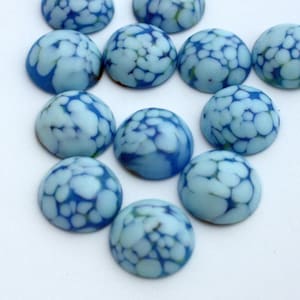 6 Vintage Round Blue Matrix Glass Cabochons - 18 mm