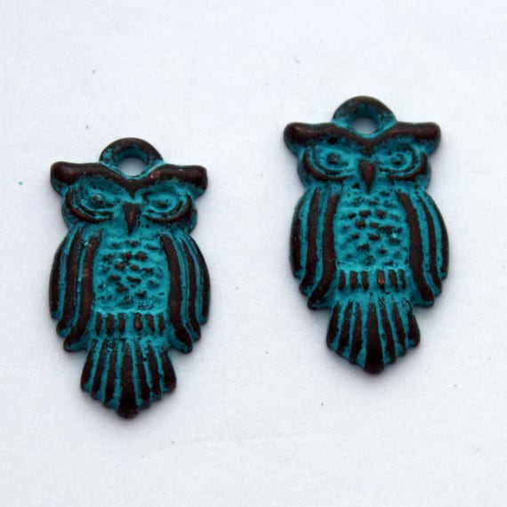2 Mykonos Owl Pendants - Green Patina Greek Castings - 27.5 x 14 mm