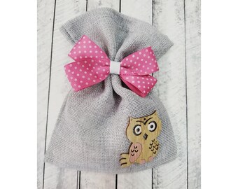 Canvas owl favor bag, christening favours for guests, candy favor bag, chocolate dragge bag, baby shower gifts, owl baby party gifts