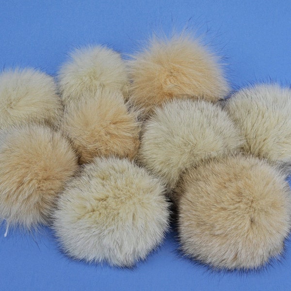 4,5" to 5" HIGHEST QUALITY FOX Pom Poms! Double Fox Fur Shiny Soft Pom Pom for Women Hat Beanie Tuque Winter Knit Hats Puff Fluffy Fur Ball