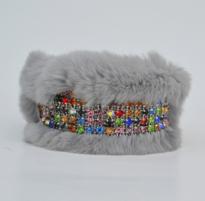 Beautiful Real Rabbit Fur Handmade Women Girl Lady Bracelet with Shiny Crystal Beads Leather Wrist Ring Cuff Gray Beige Fur Accessories