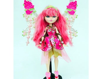 Ever After High Doll, CA Cupid, Ever After High Heartstruck, fast komplett mit Flügeln, OOAK-Neulackierung, spielend, extrem selten, Monster High