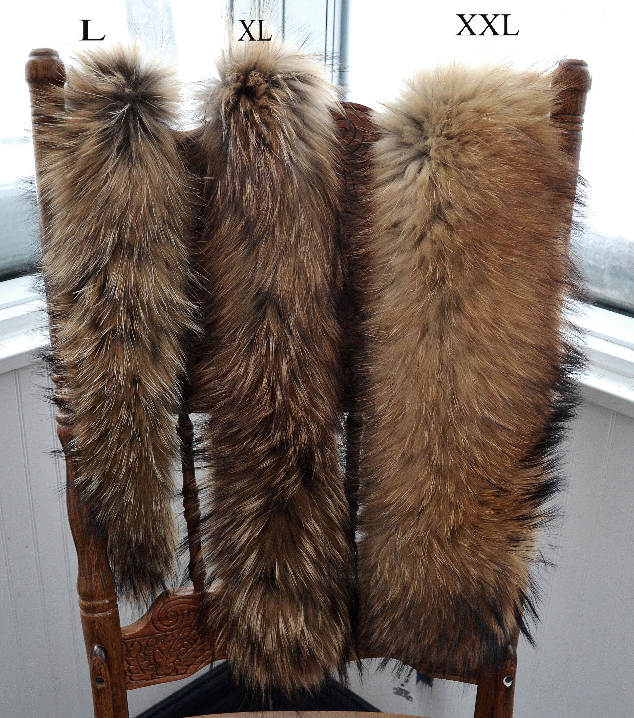 BY ORDER XXL Extra Large Finnish Raccoon Fur Collar, Fur