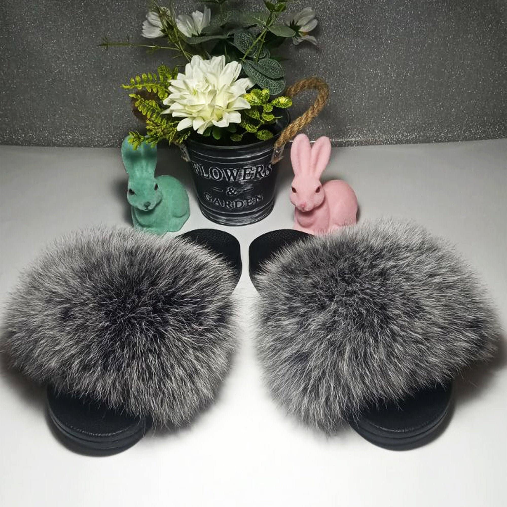 Jumbo fur slides hot sale