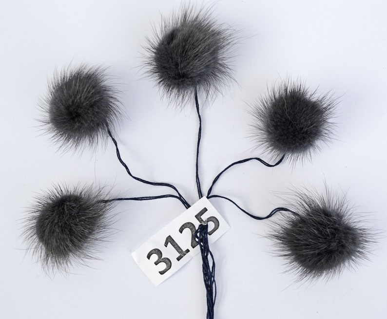 25 x CHOCOLATE BROWN 35mm POM POMS