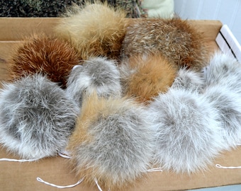 4" to 7" FOX POM POM! Red fox pom pom, Fox Fur pompom, Medium size pom pom, Real fur pom pom for knit hat, Fur accessories, Fur balls, Kid