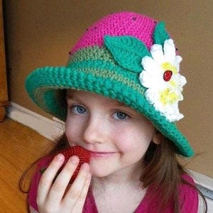 Patrón de gorro de crochet, Patrón de crochet, Gorro de ala con flor, Patrón de gorro de sol con fresa, Gorro de bebé con margarita, Gorro de crochet para bebé, Gorro de niño