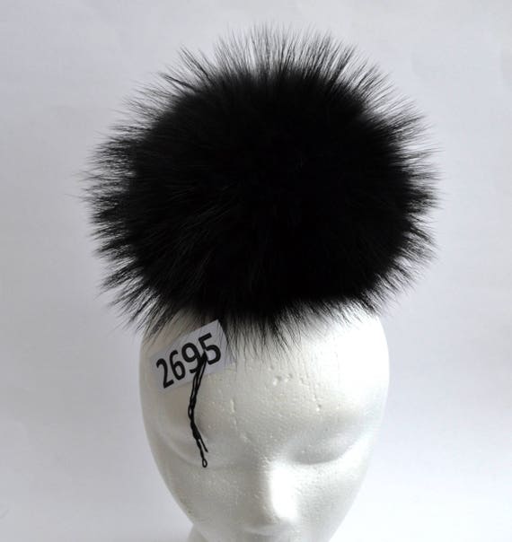 POM POM RACCOON SILVER BLACK POM POM RACCOON SILVER BLACK