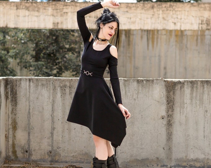 Black asymmetric tunic dress. Extravagant goth tunic dress. Faery goth long sleeve dress. Off shoulder maxi dress. Futuristic clothing.