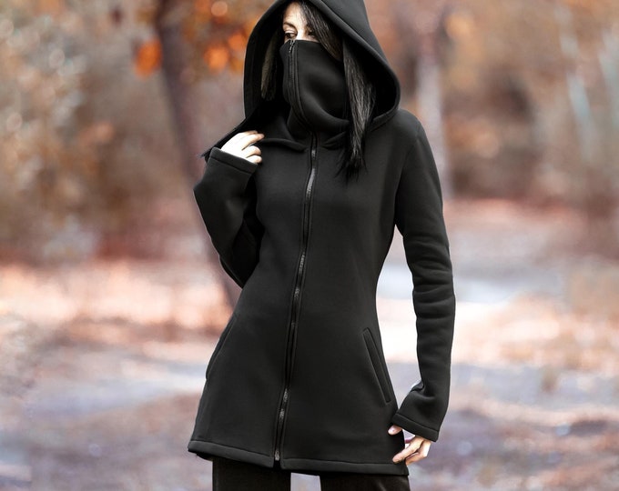 Black Hooded elven cowl neck winter coat.  Elven sweatshirt jacket with zipper. Pixie hoodie long jacket. Goth winter jacket. Gothic hoodie