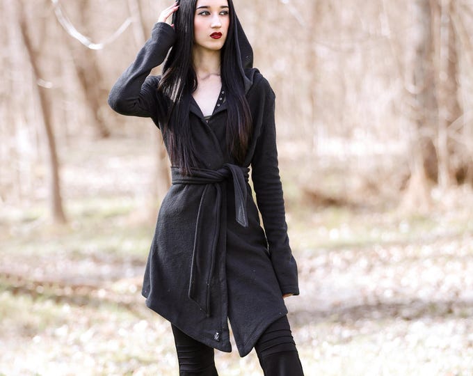 Black elven Fleece hooded wrap coat. Long wrap winter pixie coat. Pixie fleece hooded jacket. Fairy cloak. Winter gothic hooded jacket