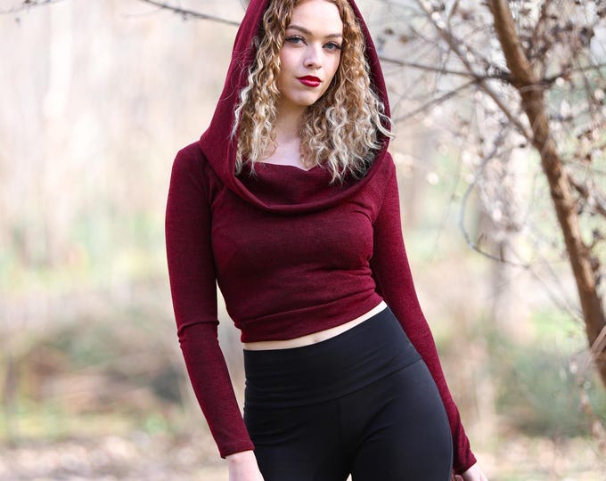 Burgundy hooded long sleeve elven crop top. Pixie hooded top. Faery cowl neck top. Pixie clothing. Festival hooded crop top. Elven clothes
