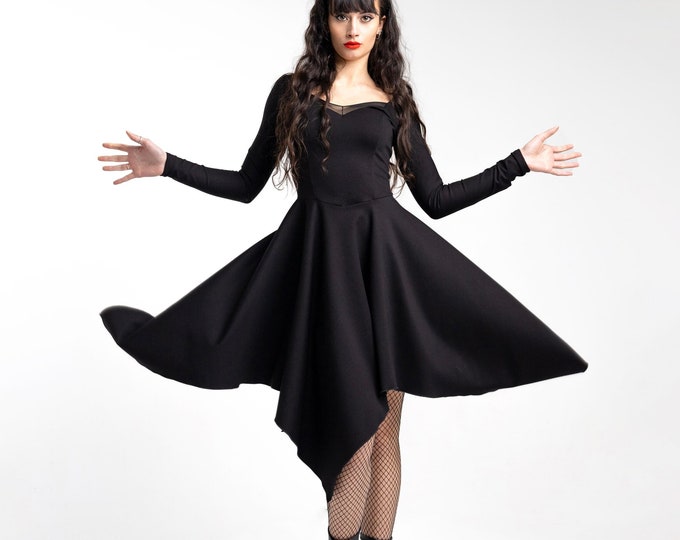 Princess witch goth maxi dress. Medieval fairy dress. Cottagecore tunic. Long sleeve maxi ren fae dress. Halloween dress. Gothic clothing