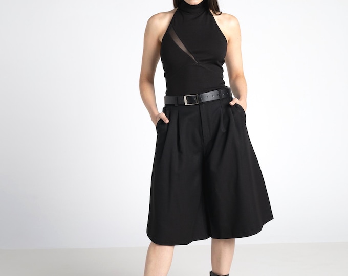 Tailored Black Culotte Shorts – Wide Leg Pleated Jorts | Minimalist Avant-Garde Bermuda Pants | High Waist Tailor Shorts | Skirted pants