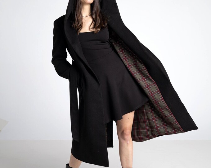 PREORDER- Hooded long winter coat. Black Tartan lining winter oversize coat. Classic unixex maxi hooded coat