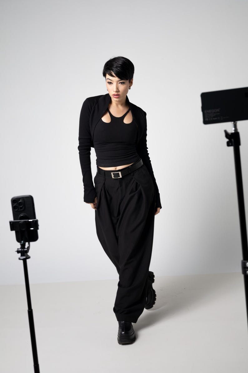 Organic cotton knit Elegant black cropped bolero shrug with long thumbhole sleeves – goth Cocktail minimalist knit cardigan. image 6