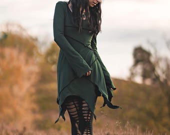 Robe tunique à manches longues style lutin, vert forêt. Robe elfique