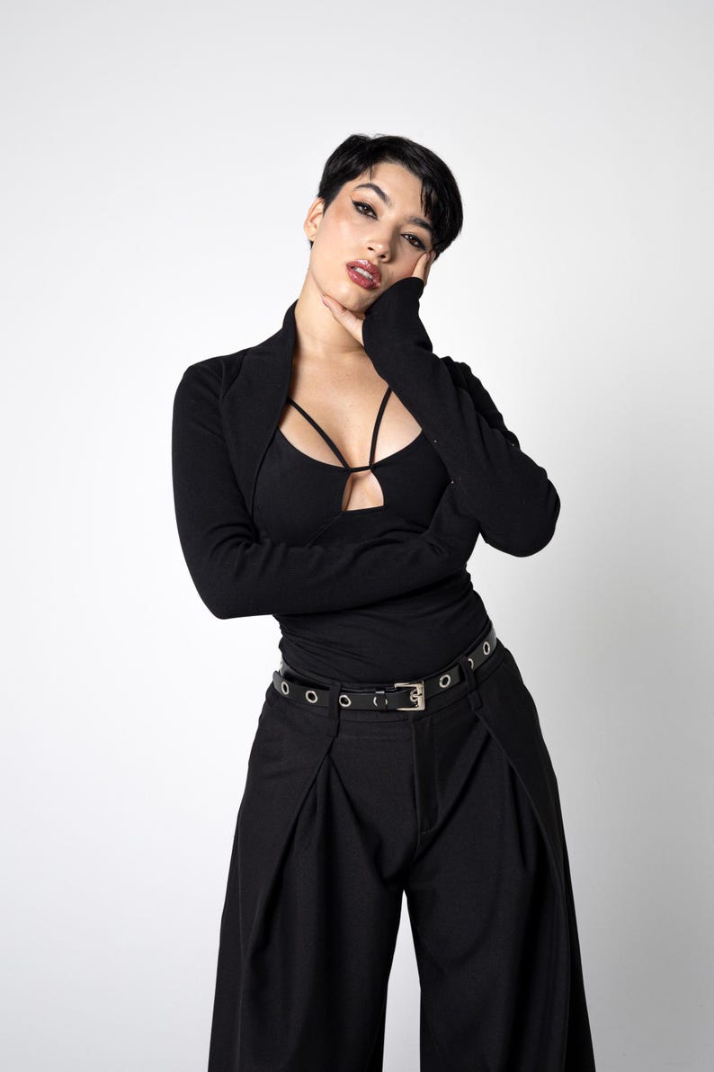 Organic cotton knit Elegant black cropped bolero shrug with long thumbhole sleeves – goth Cocktail minimalist knit cardigan. image 13