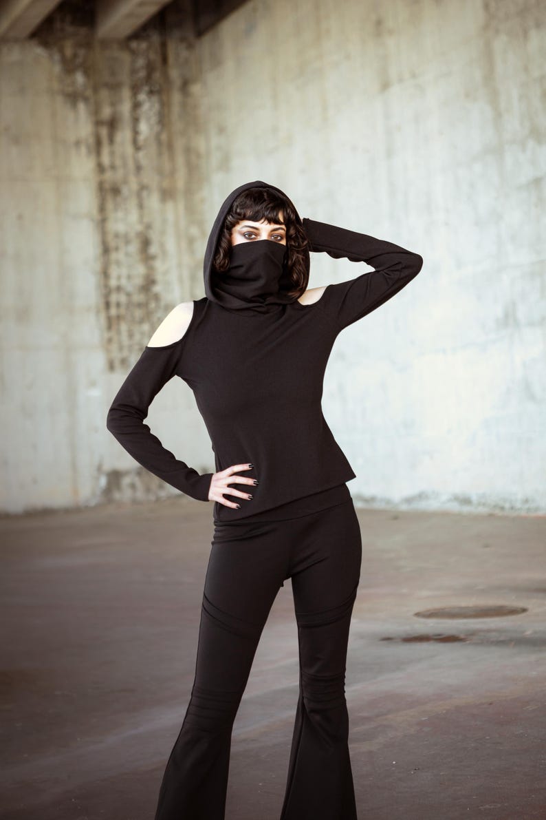 Black festival long sleeve top with dust mask. Hooded elven sweater. Pixie Hooded sweatshirt. Autumn winter pullover. Boho pixie clothing image 7