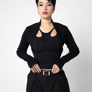 Organic cotton knit Elegant black cropped bolero shrug with long thumbhole sleeves – goth Cocktail minimalist knit cardigan. image 3