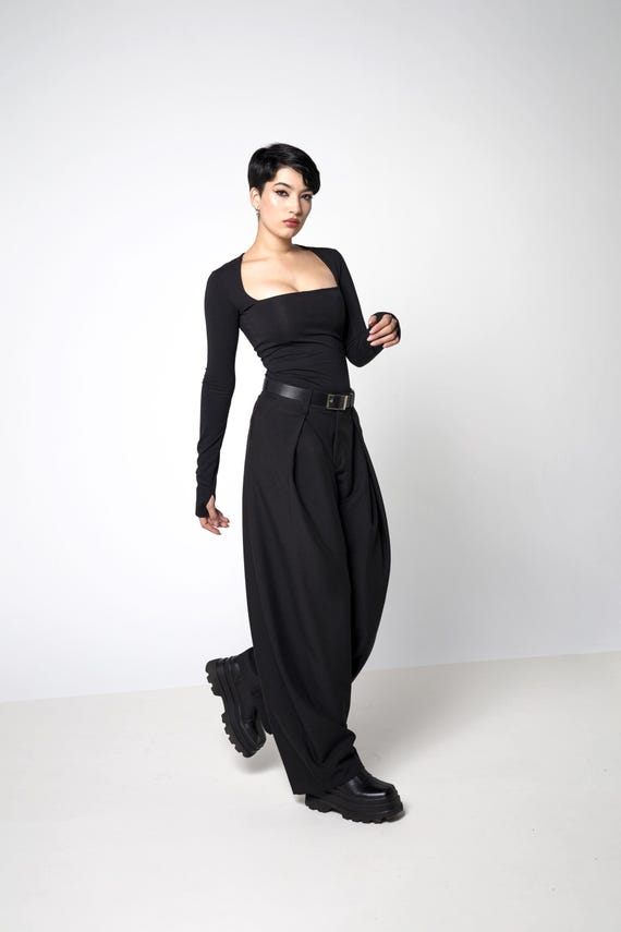 Black Baggy Pleated Pants With Pockets. Autumn Winter High Waisted