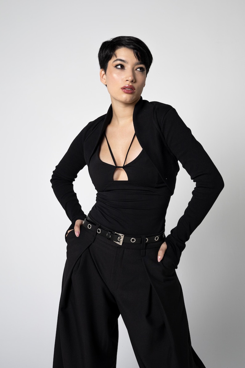 Organic cotton knit Elegant black cropped bolero shrug with long thumbhole sleeves – goth Cocktail minimalist knit cardigan. image 10