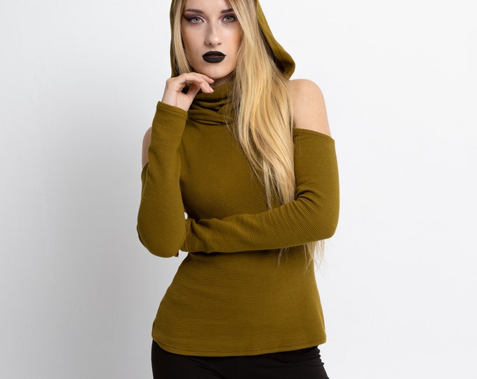 Green Elven hooded top with dust face mask. Pixie sleeve green sweater. Elven clothing. Festival hooded top. Fairy hooded top. Burning man