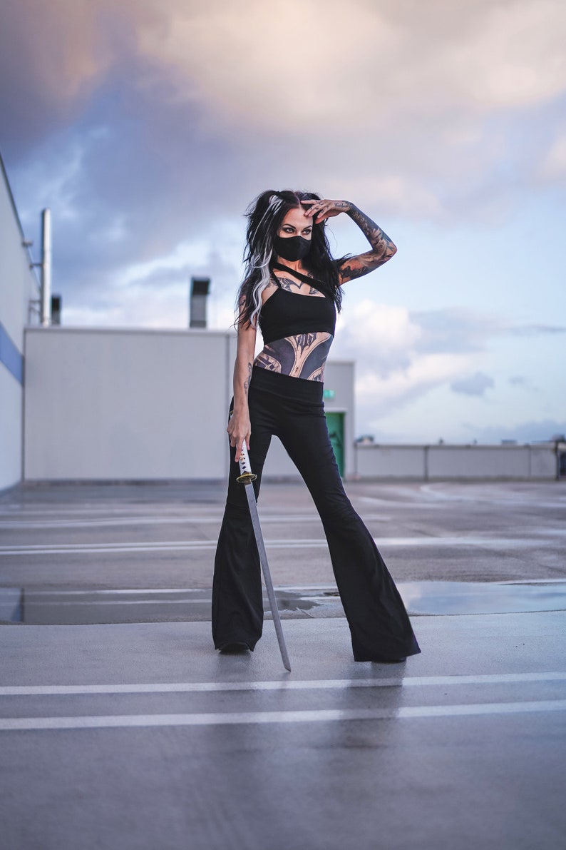 Hight waist bell bottom Pants with pockets. Goth Black Flare image 4