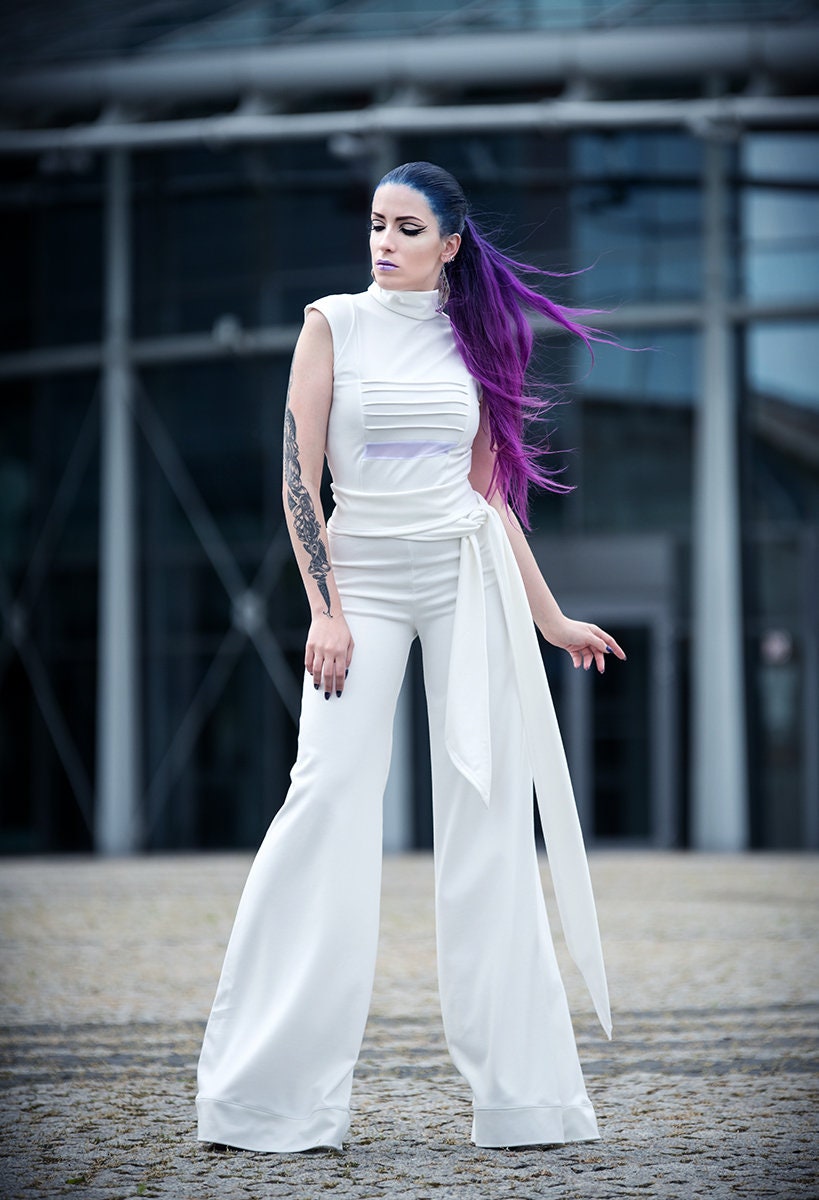 White wide leg jumpsuit. Minimalist White jumpsuit. Wedding Jumpsuit. Turtle neck white jumpsuit