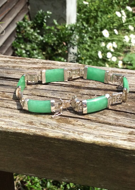 Vintage Jade  And Sterling Macaroni-Link Bracelet… - image 1