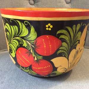 Vintage Khokhloma Bowl * Wooden Strawberry Bowl * Hand Painted