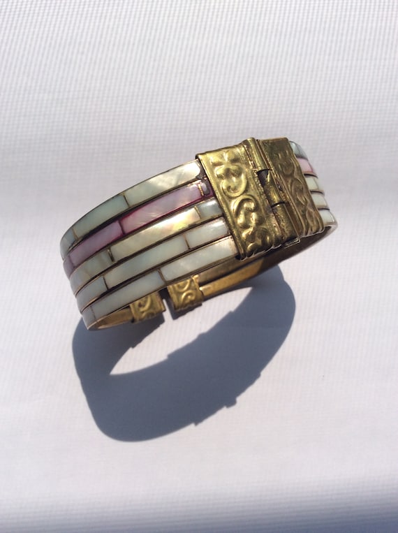 Vintage Mother Of Pearl Cuff Braclet * Multicolor… - image 1