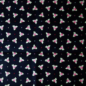 Cuarto gordo de flores pequeñas de Quilting Treasures