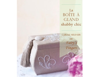 Cartonnage tutorial of a romantic box with a tassel